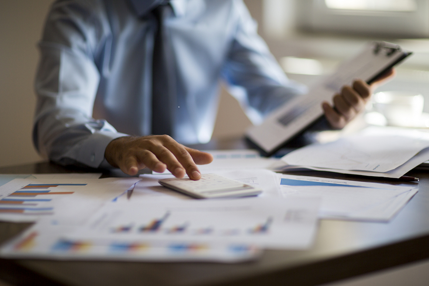 Implementarea SAF-T în România: raportare digitală în țara în care doar 17 % dintre companii emit facturi electronice